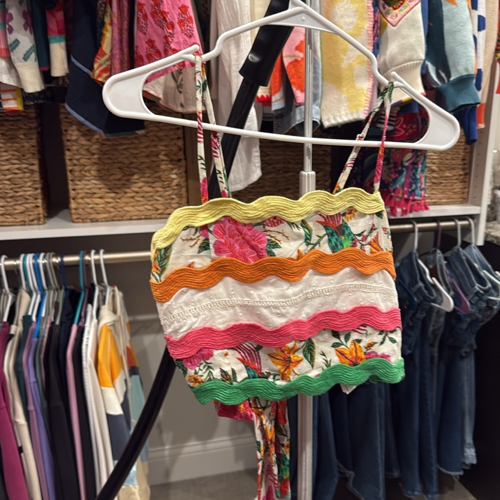 FARM Rio Multicolor Floral Top - Picture 2 of 3